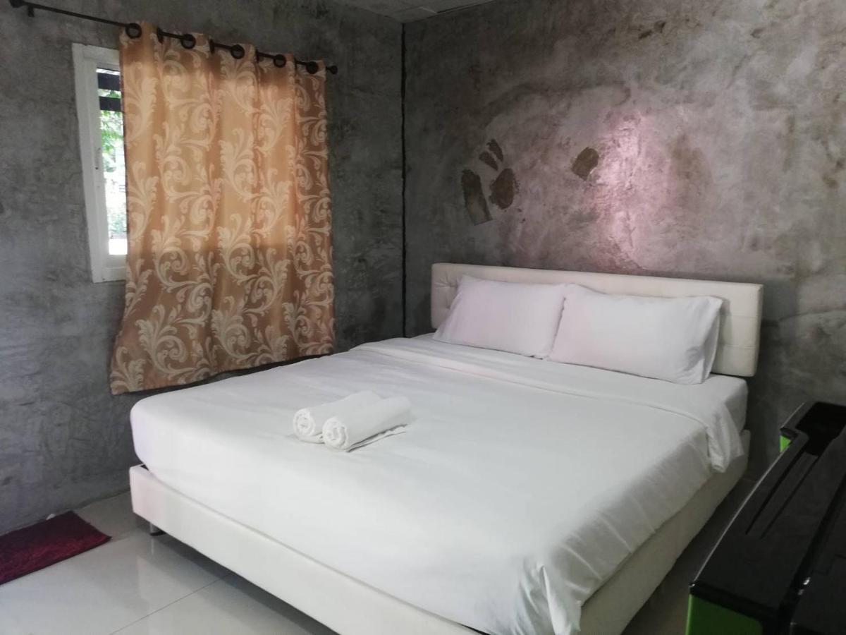Banrimkhao Pakchong Villa Exterior photo