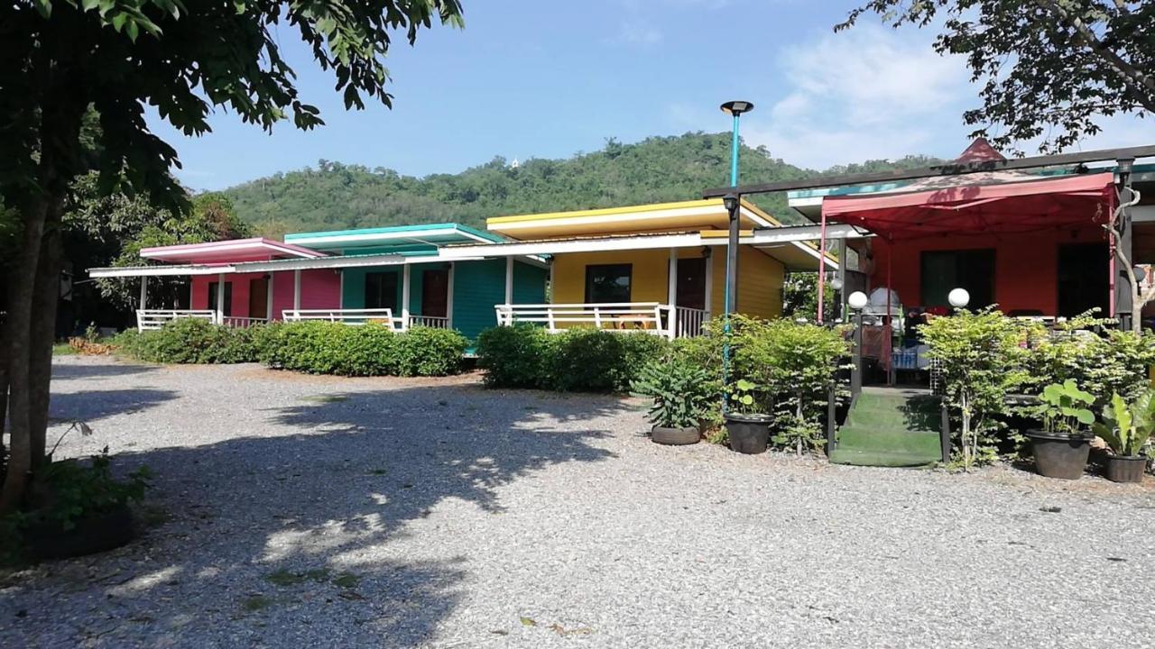 Banrimkhao Pakchong Villa Exterior photo