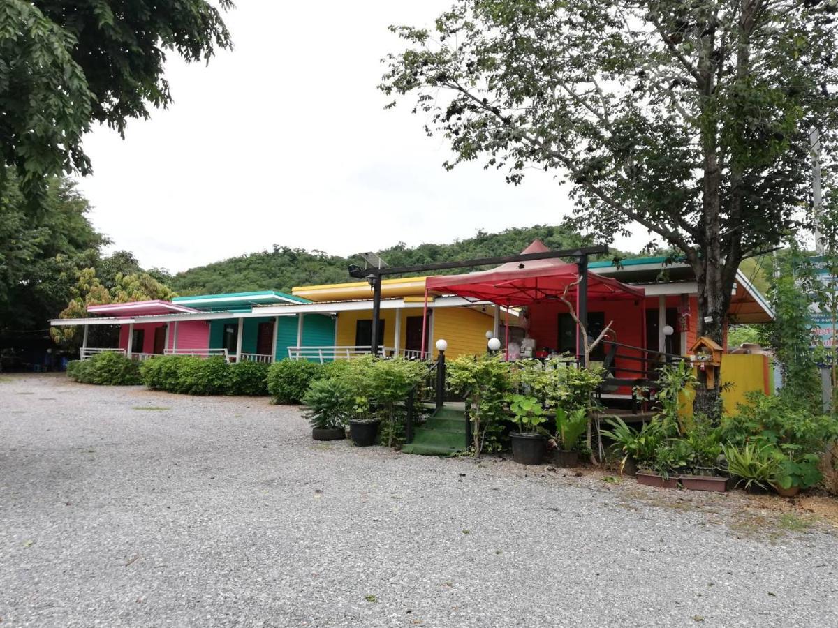 Banrimkhao Pakchong Villa Exterior photo